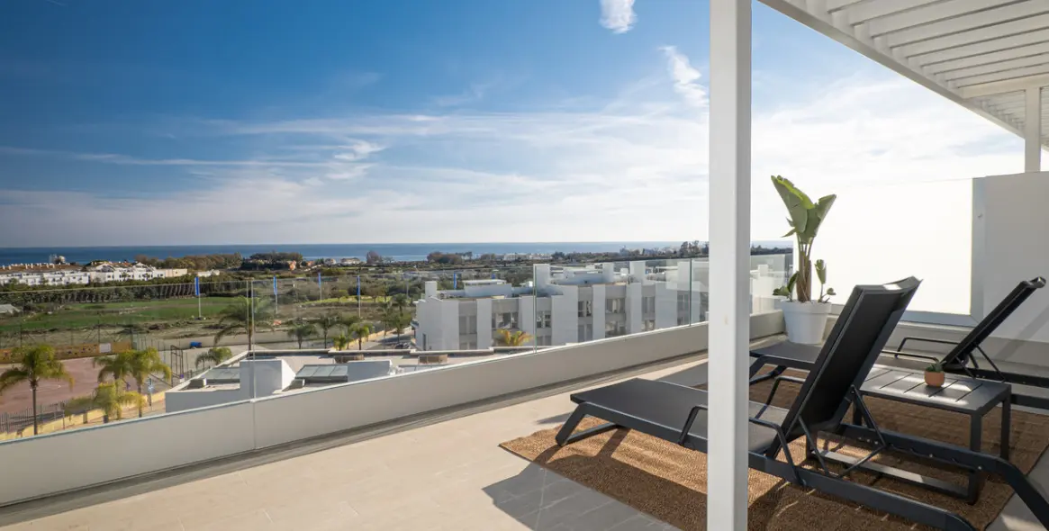 Long-term rent of penthouse in Cancelada 1