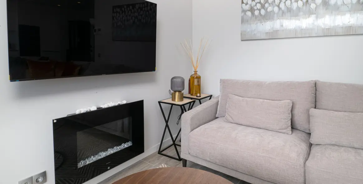 Long-term rent of penthouse in Cancelada 10