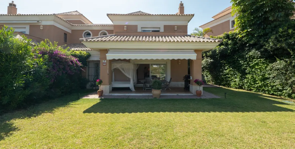 Long-term rent of townhouse in Santa Clara 5