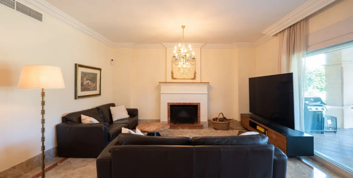 Long-term rent of townhouse in Santa Clara 8