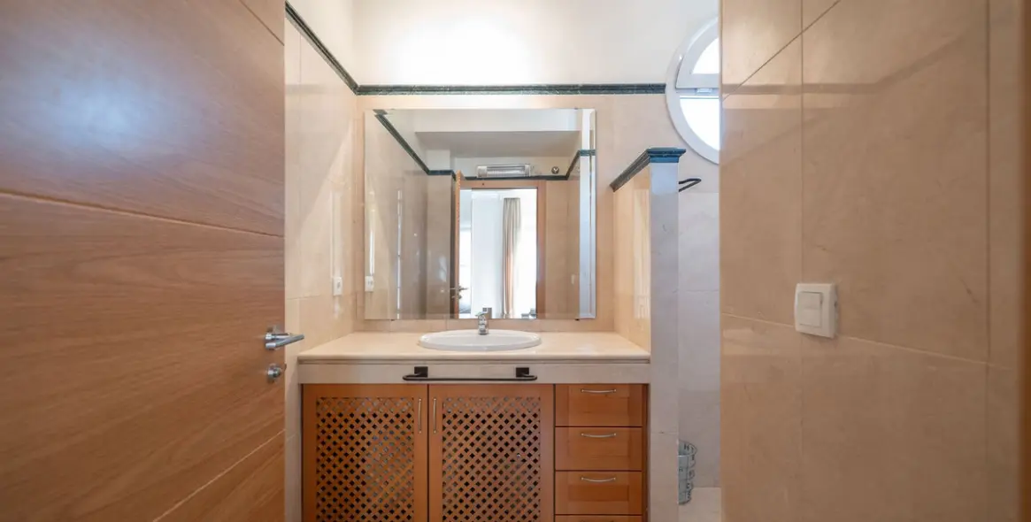 Long-term rent of townhouse in Santa Clara 22