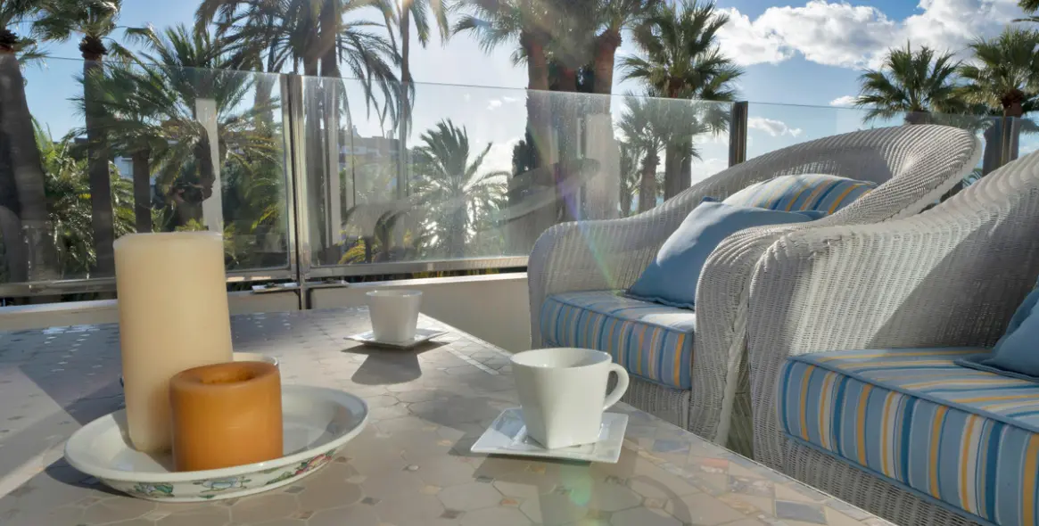 Long-term rent of middle floor apartment in Río Real 18