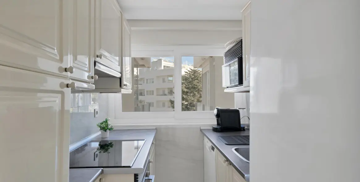 Long-term rent of middle floor apartment in Río Real 19