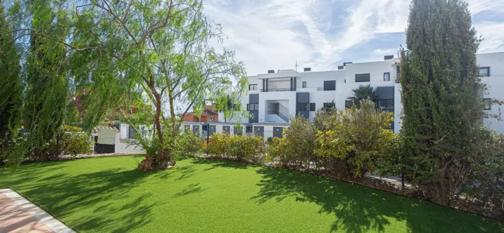 Sale of ground floor apartment in Casares Playa 1