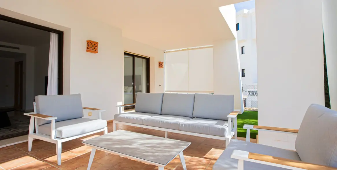 Sale of ground floor apartment in Casares Playa 3