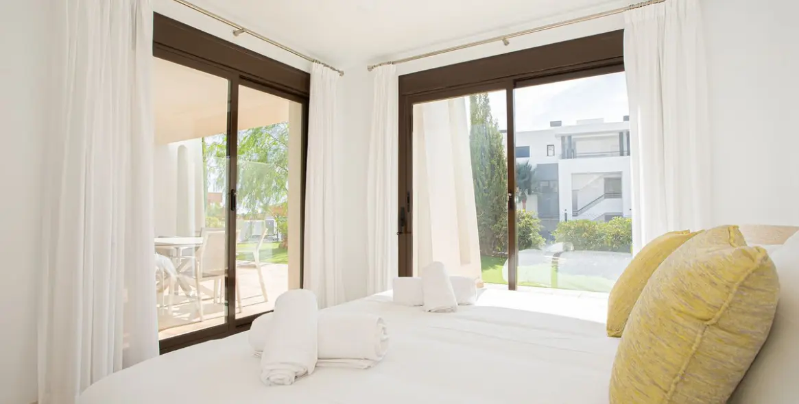 Sale of ground floor apartment in Casares Playa 17