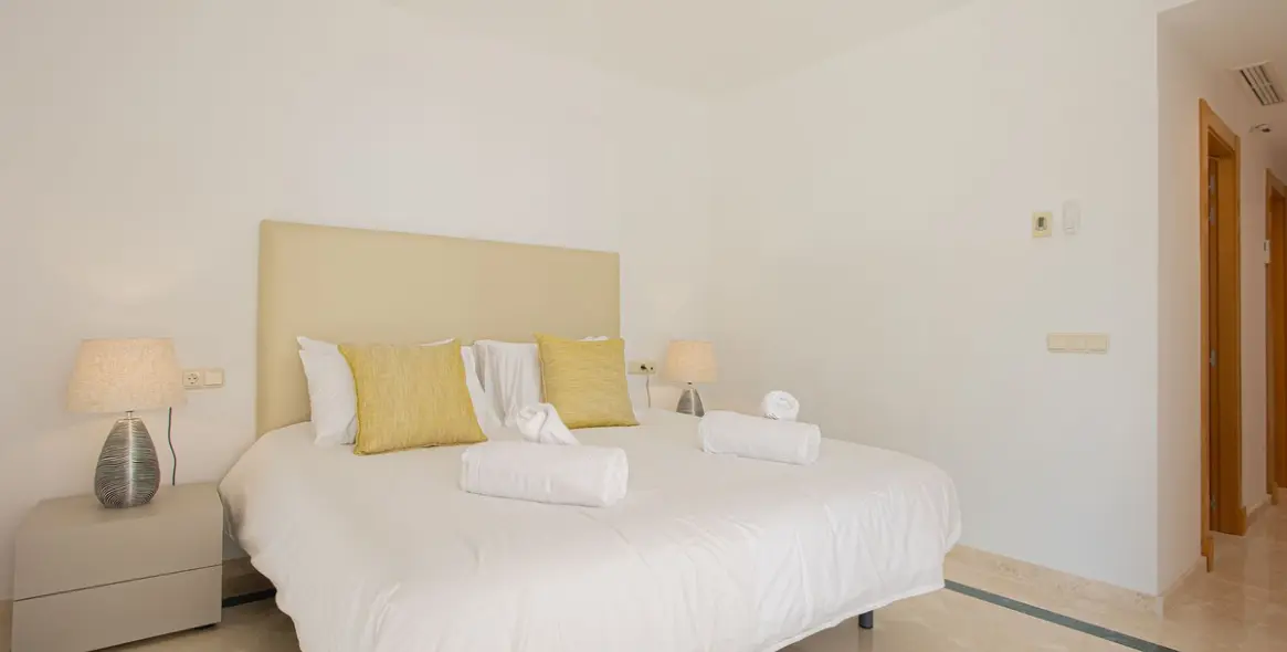 Sale of ground floor apartment in Casares Playa 19