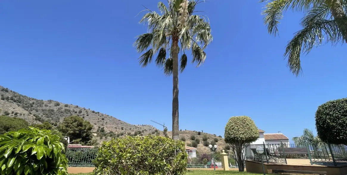 Продажа апартаментов на среднем этаже в Nerja 10