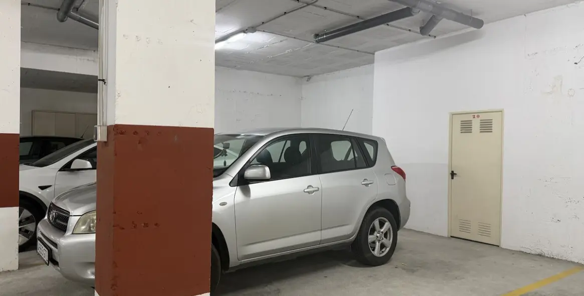 Venta de apartamento en planta media en Nerja 32