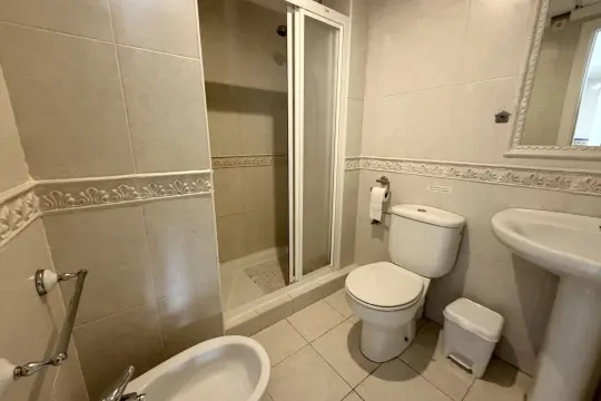 Image 20 thumb