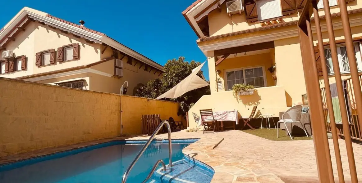 Продажа таунхауса в Alhaurín de la Torre 2