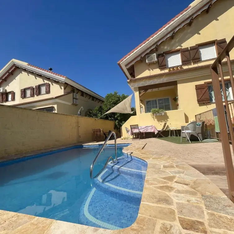 Sale of townhouse in Alhaurín de la Torre