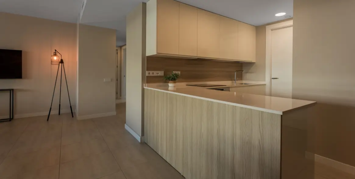 Продажа апартаментов на среднем этаже в Estepona 14