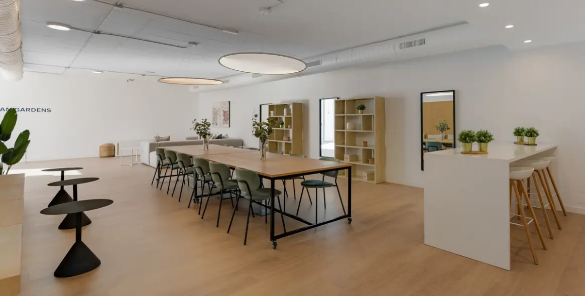 Продажа апартаментов на среднем этаже в Estepona 23