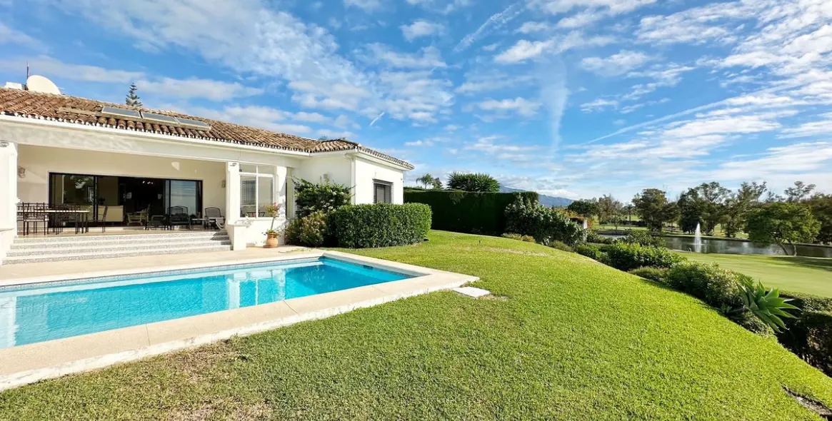 Долгосрочная аренда  отдельно стоящей виллы в El Paraiso 3