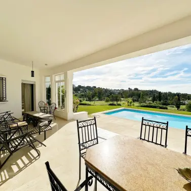 Long-term rent of detached villa in El Paraiso