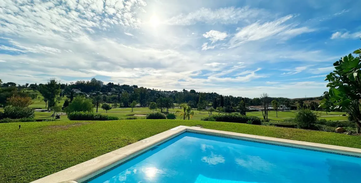 Долгосрочная аренда  отдельно стоящей виллы в El Paraiso 7