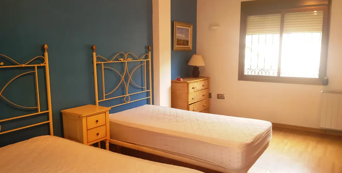 Sale of detached villa in Elviria 37