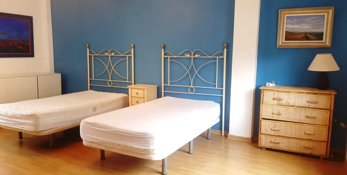 Sale of detached villa in Elviria 38