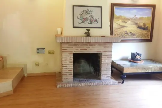 Image 8 thumb