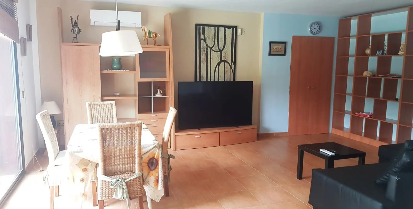 Продажа  отдельно стоящей виллы в Elviria 12