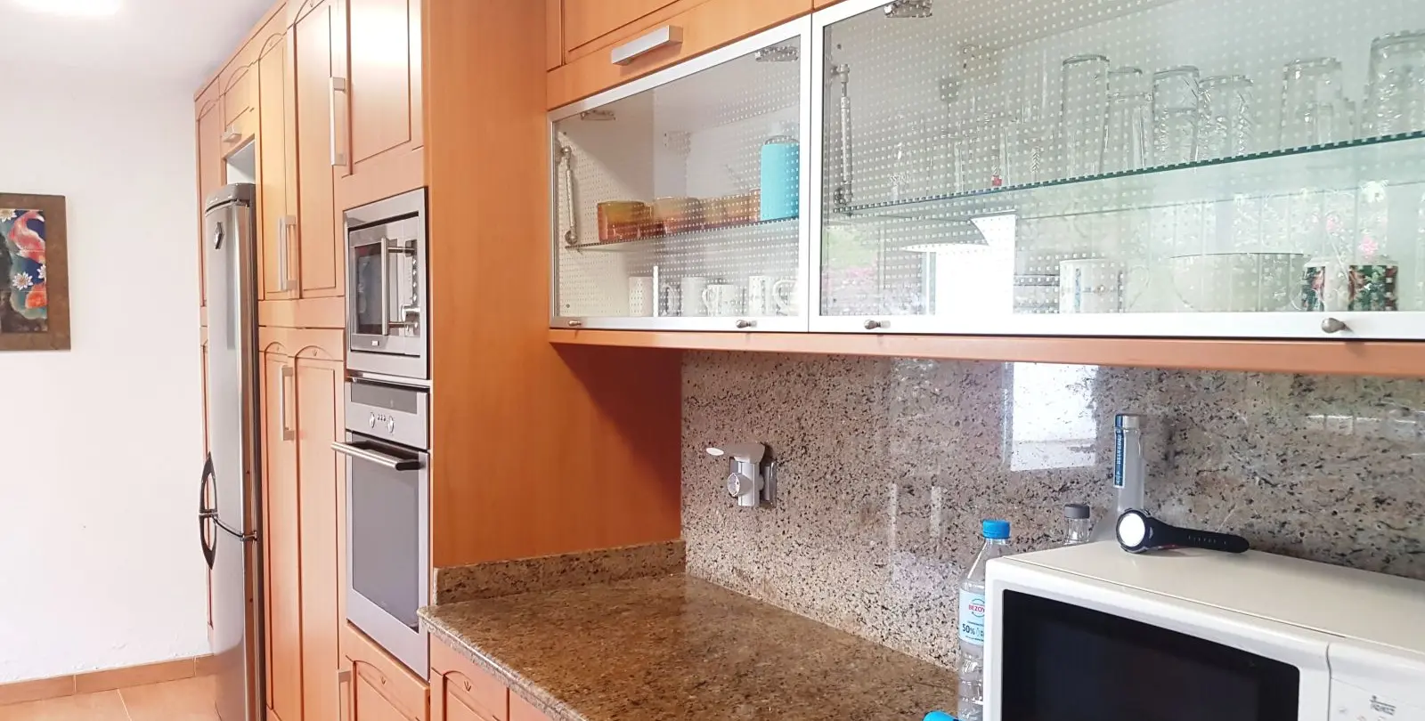 Продажа  отдельно стоящей виллы в Elviria 24
