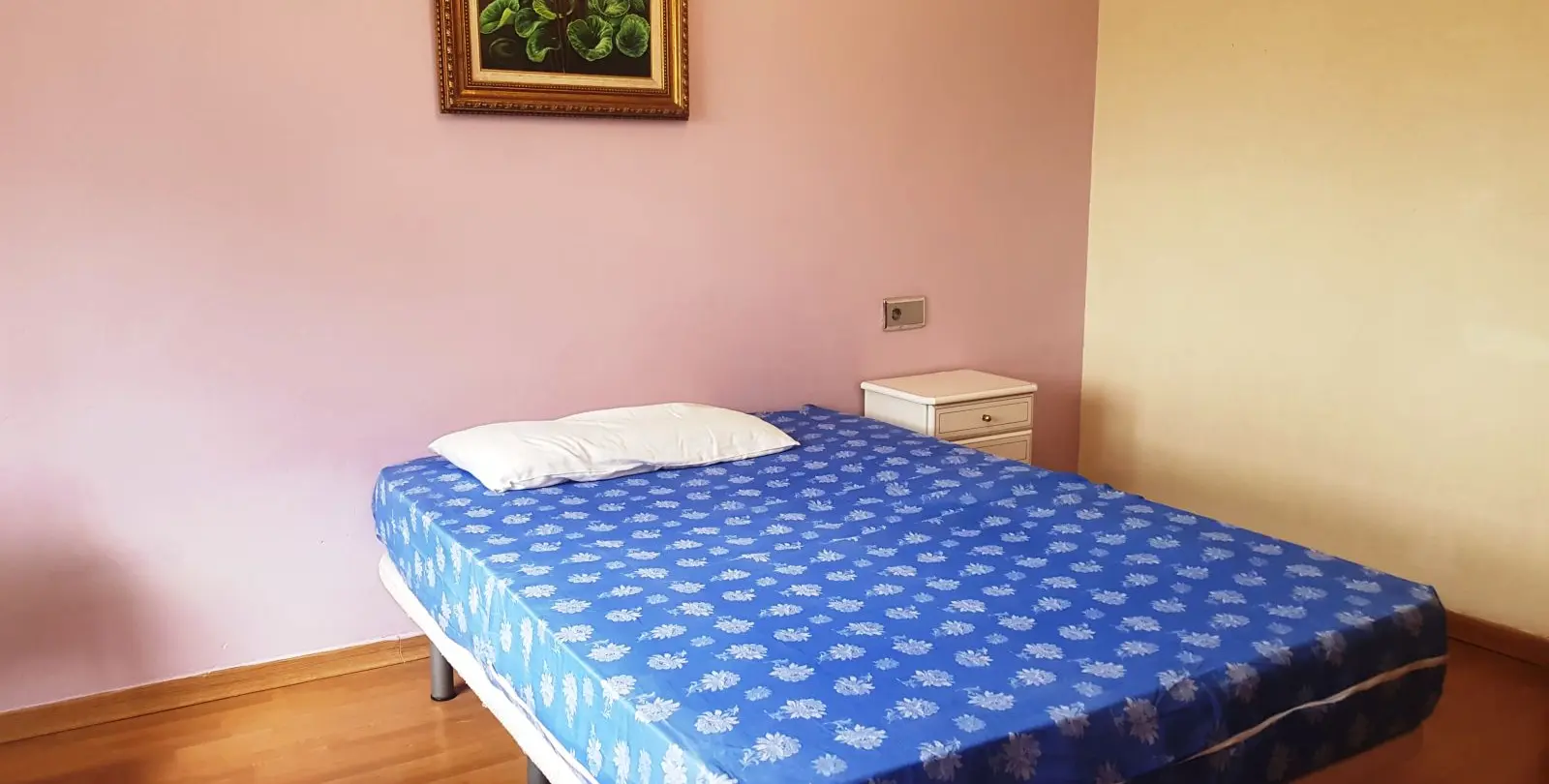 Продажа  отдельно стоящей виллы в Elviria 41