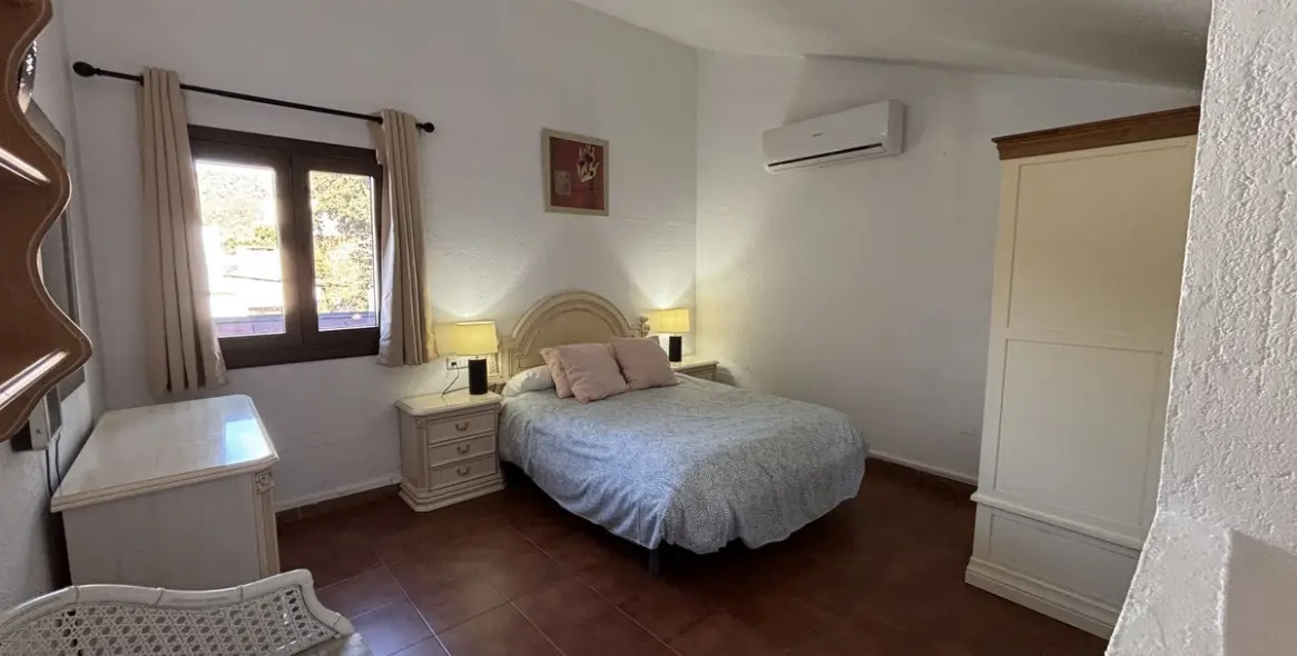 Продажа хостела в Júzcar 21