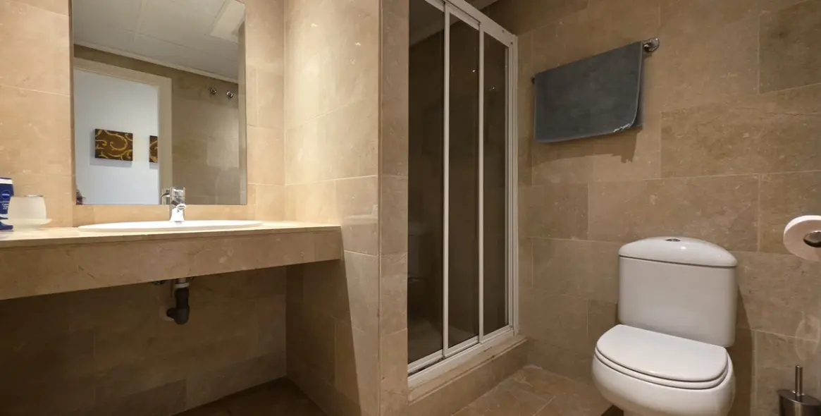 Продажа апартаментов на первом этаже в La Duquesa 3