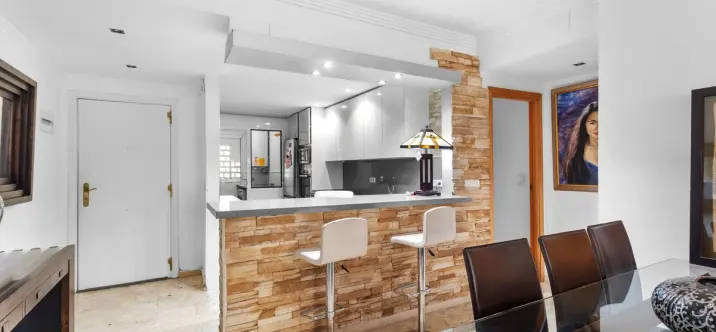 Продажа апартаментов на первом этаже в Guadalmina Alta 2