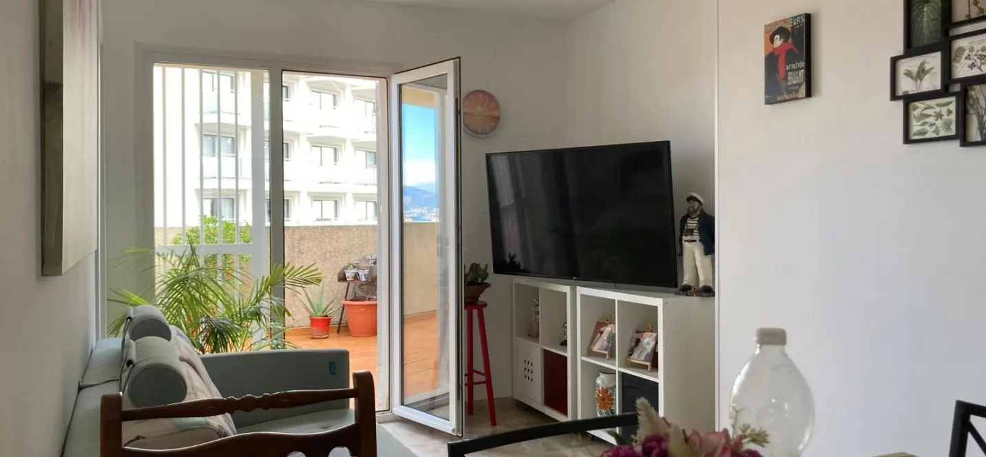 Sale of penthouse in Torremolinos 3