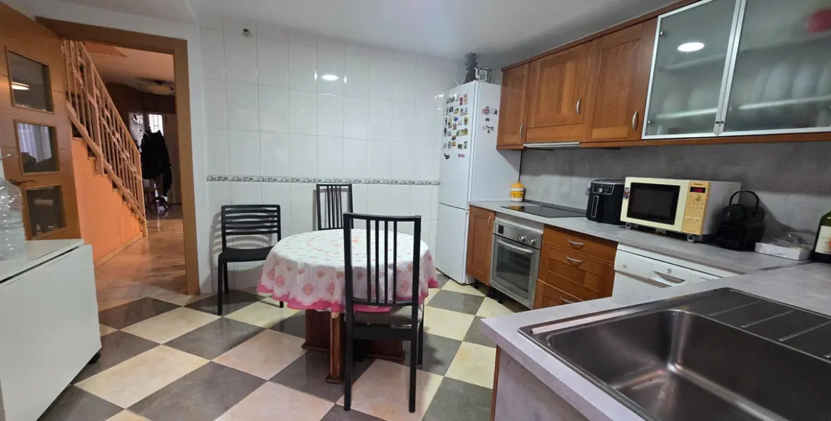 Продажа таунхауса в Torremolinos 9