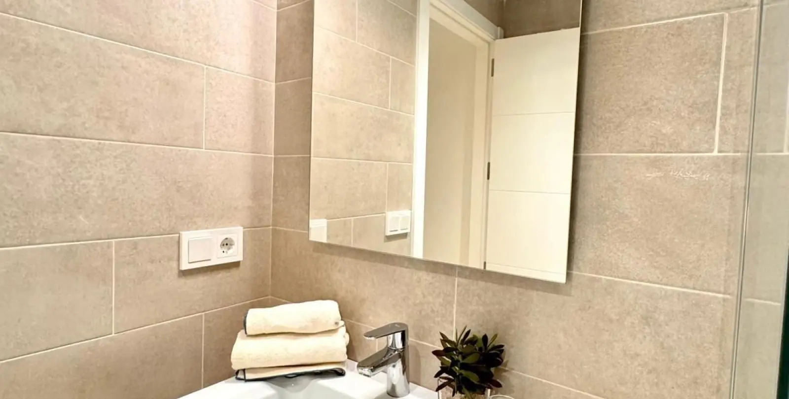 Venta de apartamento en planta media en Fuengirola 21