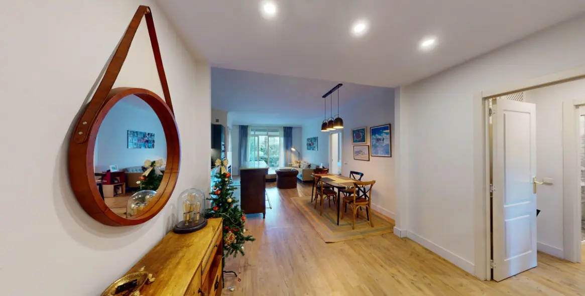 Venta de apartamento en planta baja en Guadalmina Alta 9