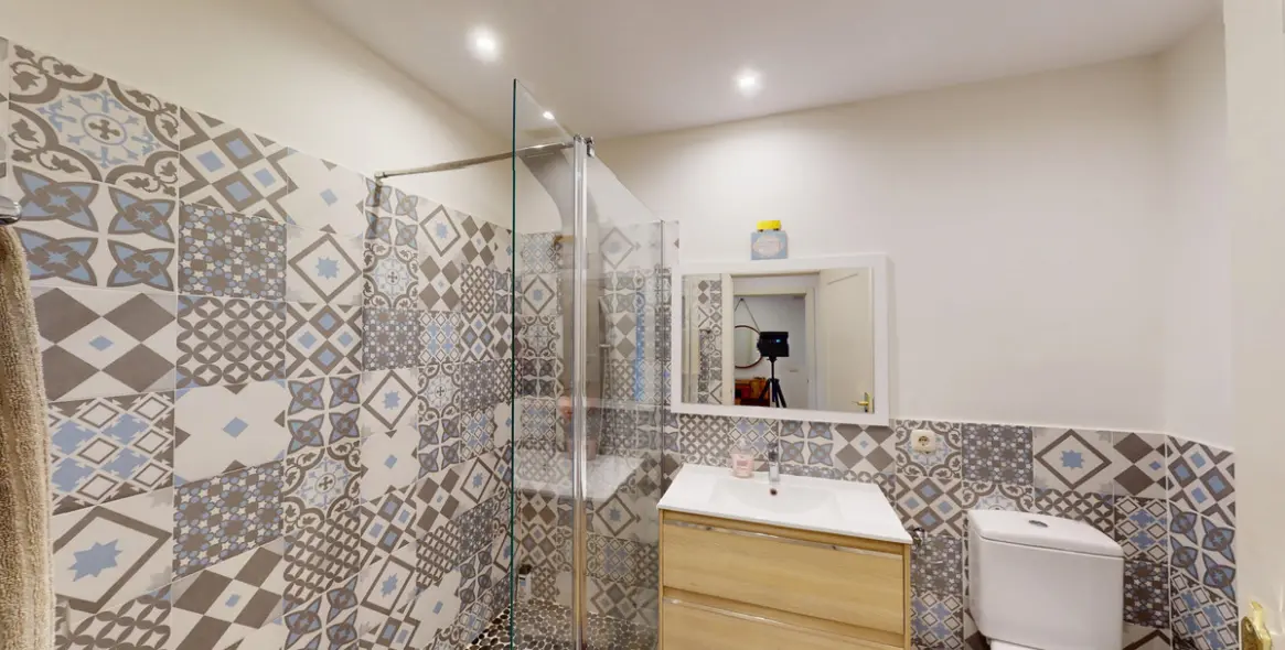 Venta de apartamento en planta baja en Guadalmina Alta 18