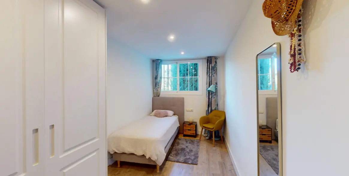 Venta de apartamento en planta baja en Guadalmina Alta 20