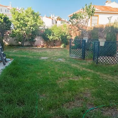 Sale of semi-detached house in Estepona