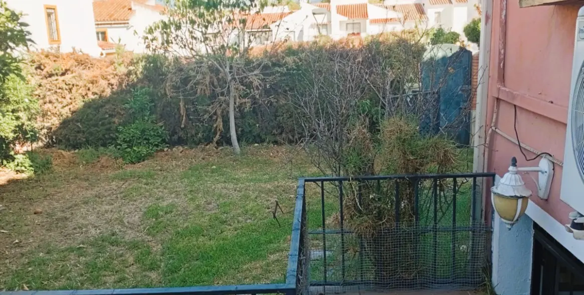 Sale of semi-detached house in Estepona 35