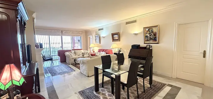 Sale of ground floor apartment in Monte Halcones 1