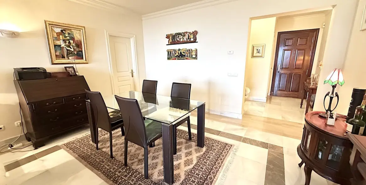 Sale of ground floor apartment in Monte Halcones 3