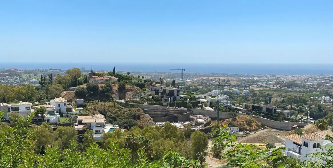 Sale of ground floor apartment in Monte Halcones 22