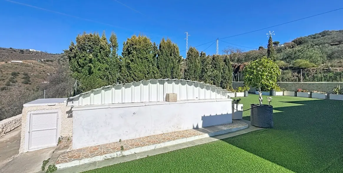 Продажа финки в Vélez-Málaga 46