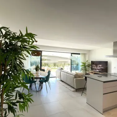 Sale of ground floor apartment in Selwo