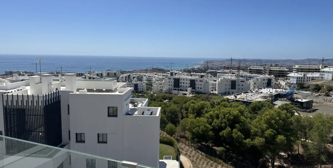 Продажа двухуровневого пентхауса в Fuengirola 7