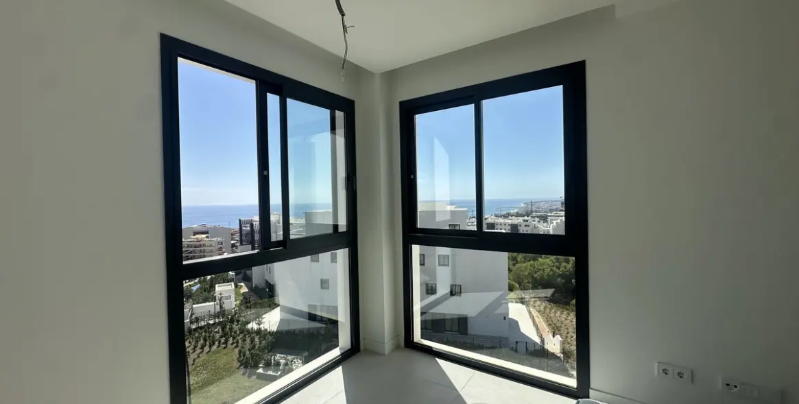 Sale of penthouse duplex in Fuengirola 21