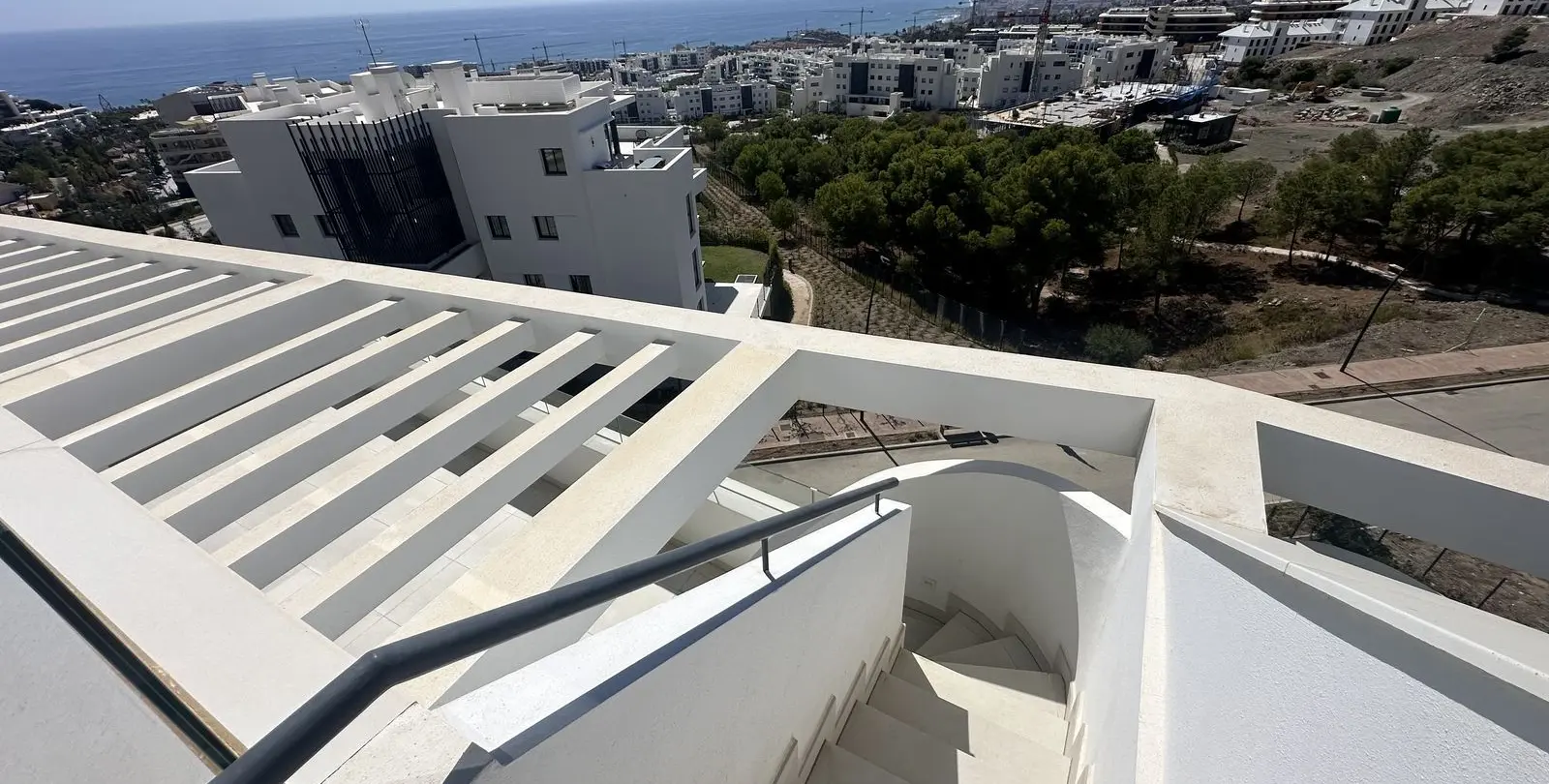 Продажа двухуровневого пентхауса в Fuengirola 5