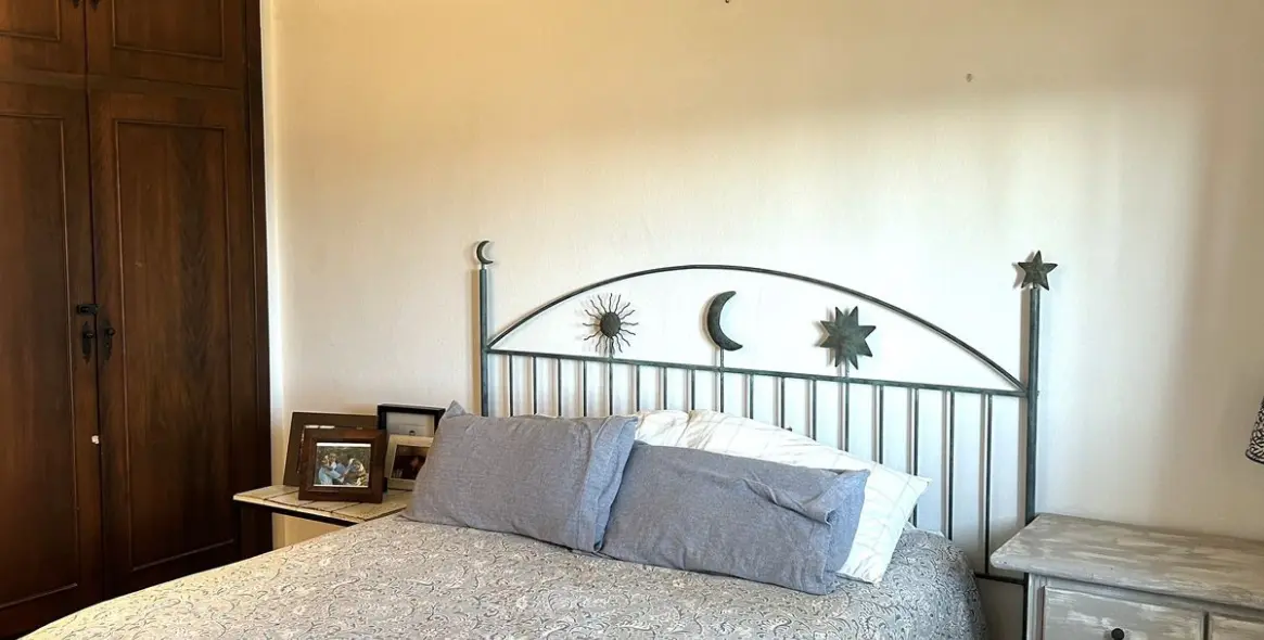 Sale of detached villa in New Golden Mile 9