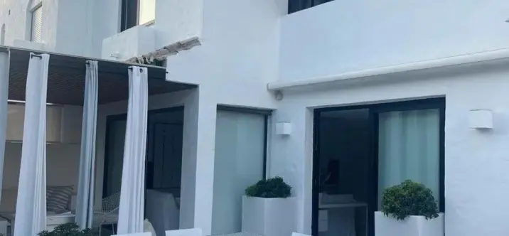 Sale of semi-detached house in San Pedro de Alcántara 1