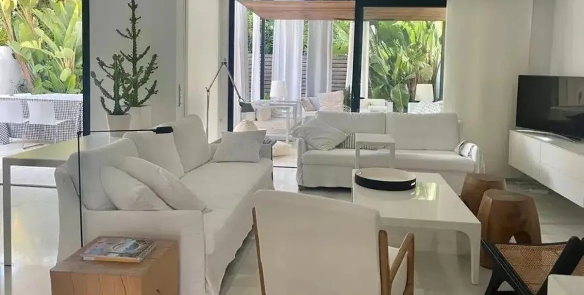 Продажа дома на две семьи в San Pedro de Alcántara 5