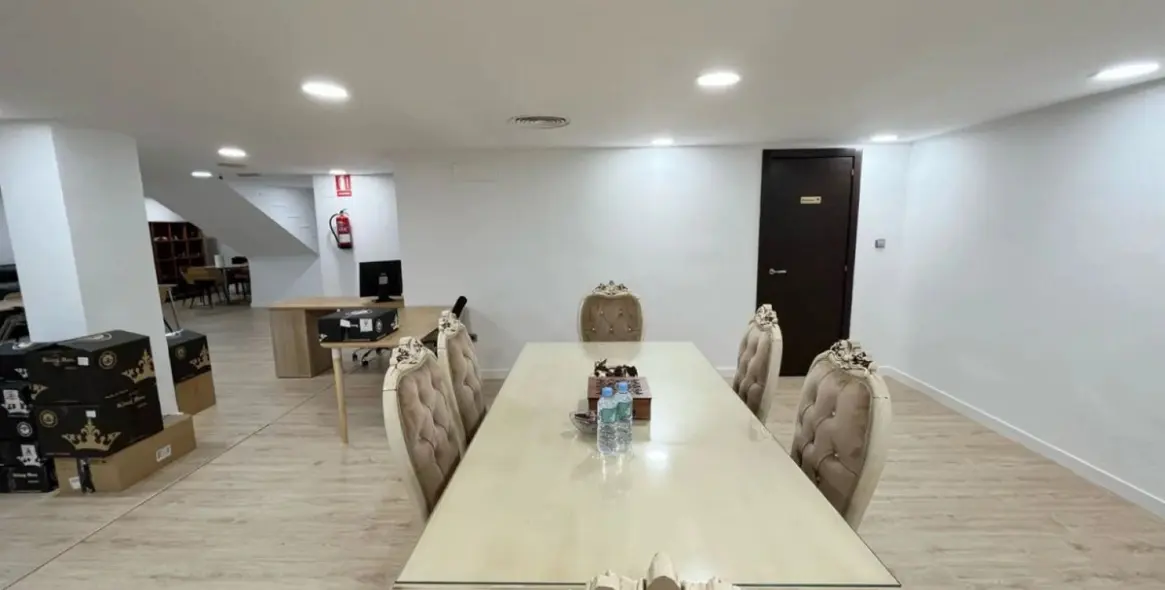 Sale of commercial premises in Marbella 14